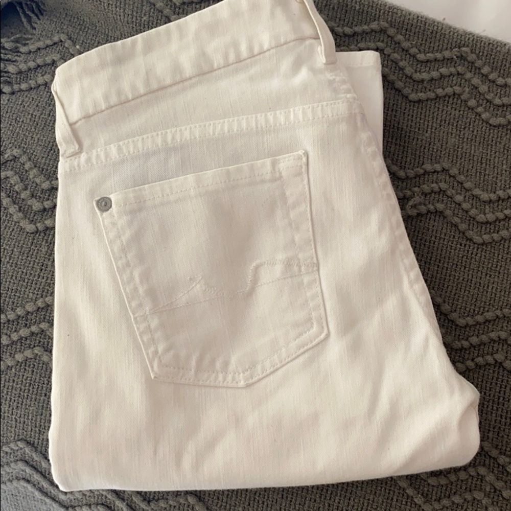 7 White Jeans - Picture 6 of 6